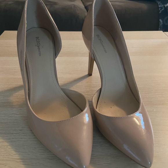 BCBG Shoes - BCBG nude heels, size 10
